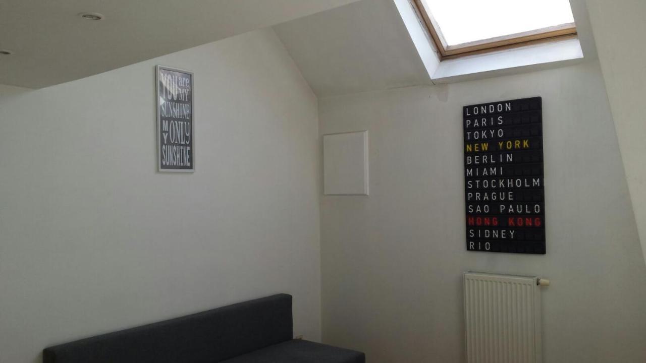 Central Duplex Sleeps 4 Bruksela Zewnętrze zdjęcie